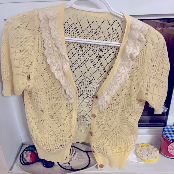 3 new beautiful cardigans free size - Picture 2 of 3